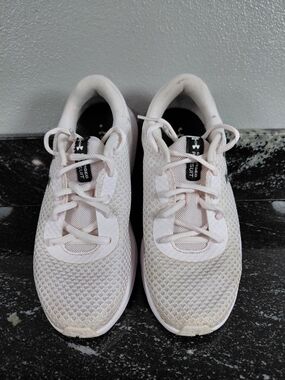 Under Armour Women's Charged Pursuit Running Shoes Light Pink Size 7